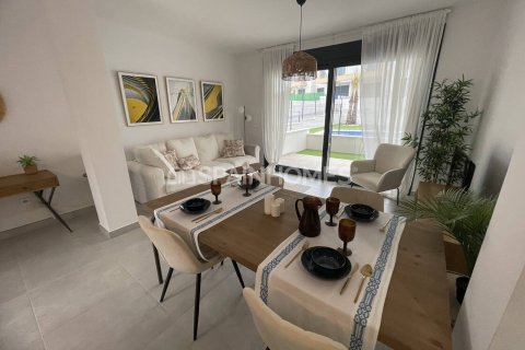 Продажа квартиры в Ориуэла, Аликанте, Испания 2 спальни, 64м2 №124505 - фото 17