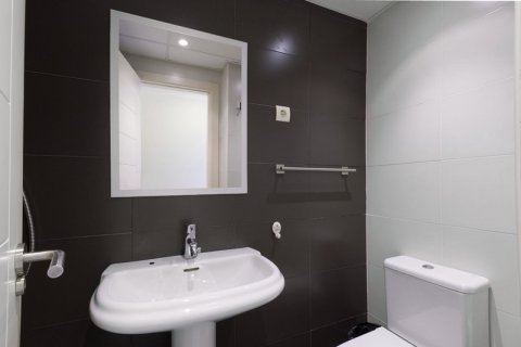 Apartment for sale Estepona, Malaga, Spain 2 bedrooms, 99 sq.m. No. 127416 - photo 19