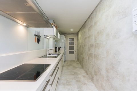 Apartment à vendre Estepona, Malaga, Espagne, 3 chambres, 110 m2 No. 127421 - photo 5