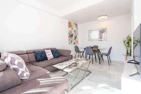 Duplex for sale Benahavis, Malaga, Spain 2 bedrooms, 99 sq.m. No. 127417 - photo 9