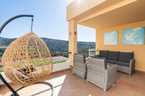 Duplex for sale Benahavis, Malaga, Spain 2 bedrooms, 99 sq.m. No. 127417 - photo 26