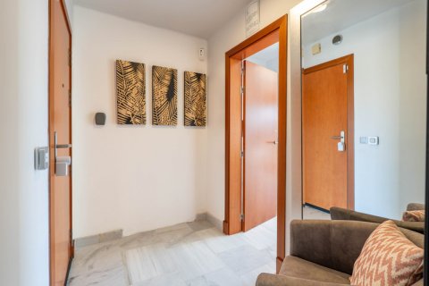 Duplex for sale Benahavis, Malaga, Spain 2 bedrooms, 99 sq.m. No. 127417 - photo 16