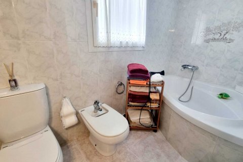 Продажа дома Льорет-де-Мар, Герона, Испания 6 спален, 214м2 №130251 - фото 16
