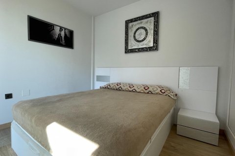 Villa for sale Cabo Roig, Alicante, Spain 3 bedrooms, 110 sq.m. No. 125187 - photo 9