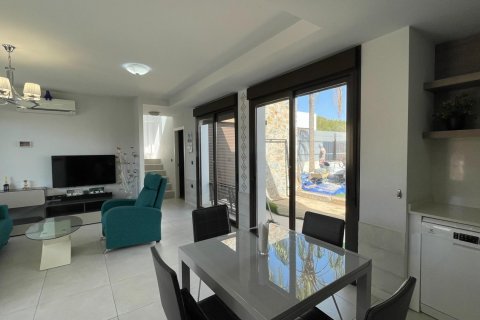 Villa for sale Cabo Roig, Alicante, Spain 3 bedrooms, 110 sq.m. No. 125187 - photo 3