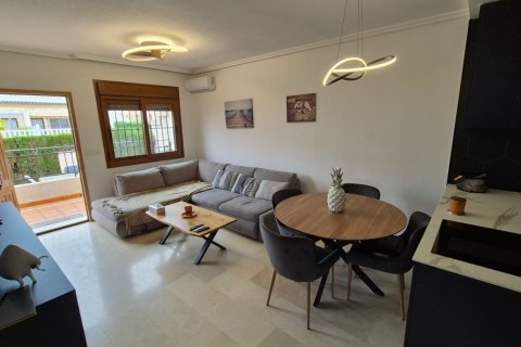 Rindu māja pārdošanā Alicante, Spānijā 3 istabas, 92 m2 Nr. 125164 - attēls 9