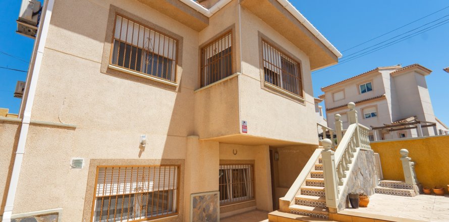 Villa Ciudad Quesada, Alicante, Spain 4 bedrooms, 163 sq.m. No. 125565