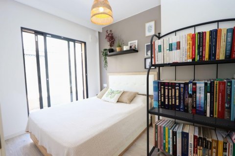 Villa en venta La Zenia, Alicante, España 3 dormitorios, 82 m2 No. 125568 - foto 15