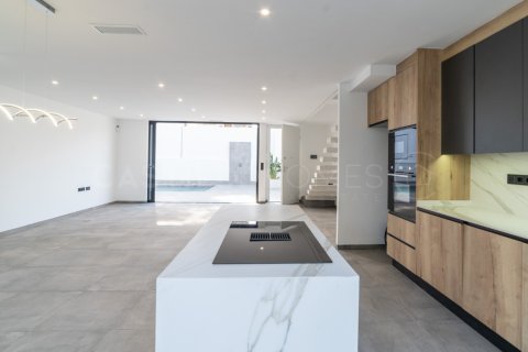 Willa Los Balcones, Alicante, Hiszpania 4 sypialnie, 111 mkw. nr 125142 – zdjęcie 18