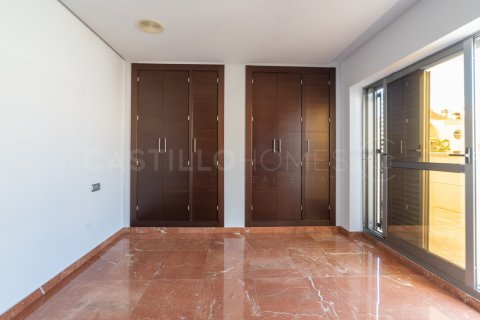 Apartment for sale Torrevieja, Alicante, Spain 3 bedrooms, 180 sq.m. No. 125147 - photo 21
