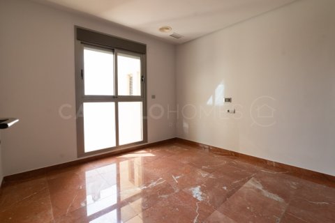 Apartment for sale Torrevieja, Alicante, Spain 3 bedrooms, 180 sq.m. No. 125147 - photo 9