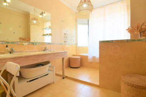 Villa à vendre Ciudad Quesada, Alicante, Espagne, 5 chambres, 300 m2 No. 125143 - photo 24