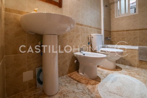 Bungalow for sale Punta Prima, Alicante, Spain 2 bedrooms, 56 sq.m. No. 131611 - photo 20