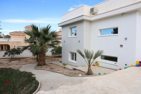 Villa in vendita Ciudad Quesada, Alicante, Spagna 5 camere da letto, 158 mq. N° 131602 - foto 9