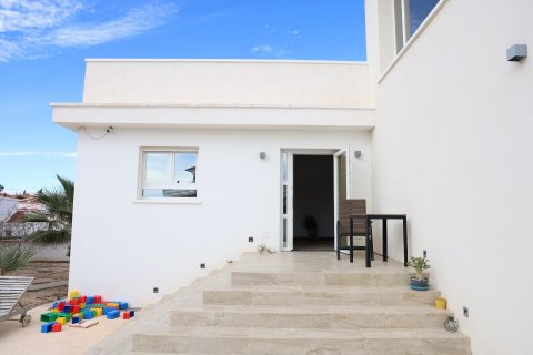 Villa in vendita Ciudad Quesada, Alicante, Spagna 5 camere da letto, 158 mq. N° 131602 - foto 10