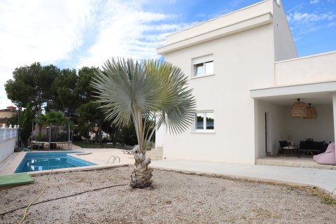 Villa in vendita Ciudad Quesada, Alicante, Spagna 5 camere da letto, 158 mq. N° 131602 - foto 1