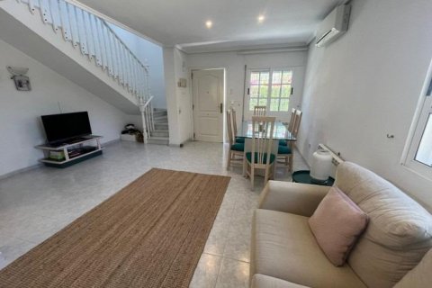 Villa in vendita Punta Prima, Alicante, Spagna 4 camere da letto, 150 mq. N° 131610 - foto 10