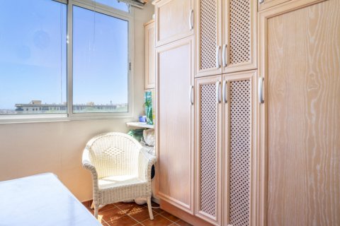 Продажа квартиры в Эстепона, Малага, Испания 3 спальни, 142.4м2 №121635 - фото 26