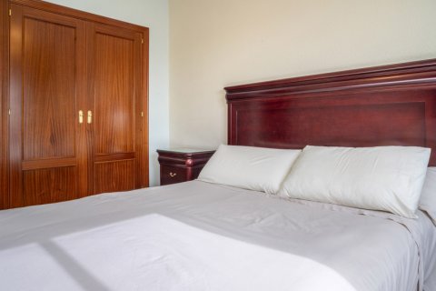 Продажа квартиры в Эстепона, Малага, Испания 3 спальни, 142.4м2 №121635 - фото 20