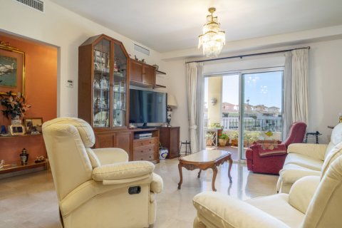 Продажа квартиры в Эстепона, Малага, Испания 3 спальни, 142.4м2 №121635 - фото 6