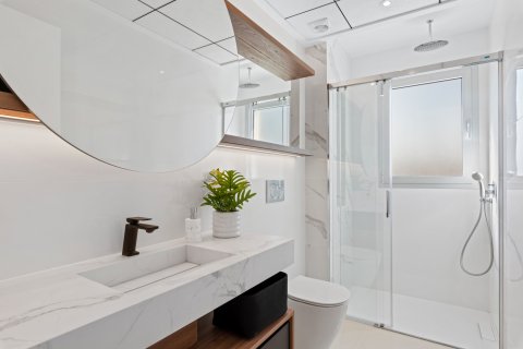 Продажа виллы в Сьюдад Кесада, Аликанте, Испания 4 спальни, 396м2 №123633 - фото 8