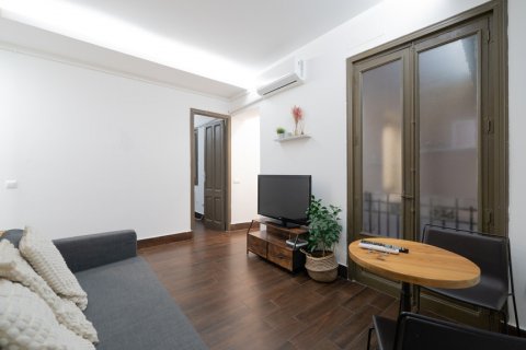Продажа квартиры в Мадрид, Испания 2 спальни, 61м2 №122214 - фото 5