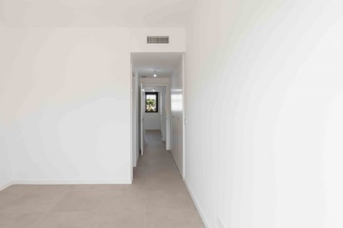 Продажа квартиры в Торремолинос, Малага, Испания 3 спальни, 125м2 №122545 - фото 26