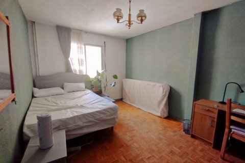 Apartment for sale Madrid, Spain 5 bedrooms, 158 sq.m. No. 128988 - photo 15