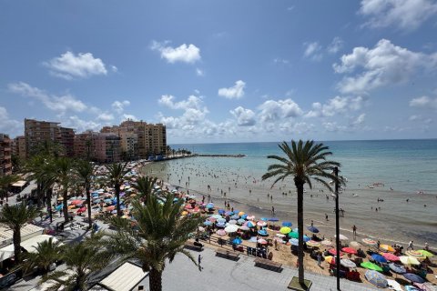 Apartment for sale Torrevieja, Alicante, Spain 3 bedrooms, 133 sq.m. No. 128987 - photo 19