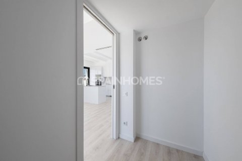Apartment à vendre Barcelona, Espagne, 1 chambre, 44 m2 No. 120823 - photo 17