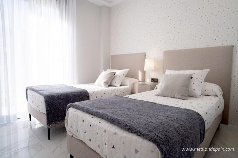 Apartamento en venta Pilar de la Horadada, Alicante, España 2 dormitorios, 68 m2 No. 129819 - foto 7
