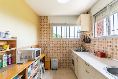 Villa for rent Pozuelo de Alarcon, Madrid, Spain 4 bedrooms, 228 sq.m. No. 129952 - photo 6