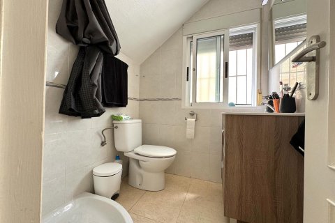 Villa pārdošanā San Miguel de Salinas, Alicante, Spānijā 3 istabas, 130 m2 Nr. 128361 - attēls 28