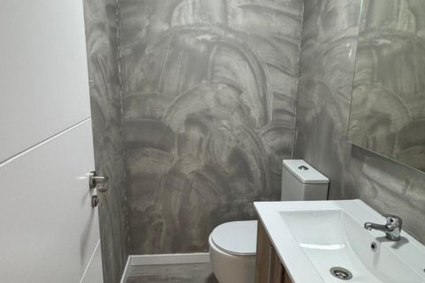 Huoneisto myytävänä Mutxamel, Alicante, Espanja, 2 makuuhuonetta, 80 m2 No. 127327 - kuva 26