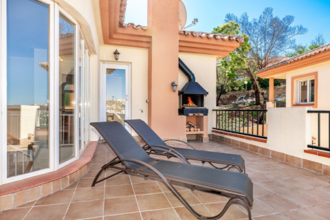 Villa for sale Mijas Costa, Malaga, Spain 5 bedrooms, 331 sq.m. No. 127555 - photo 4