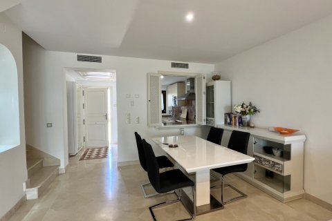Māja īrēšanai San Pedro Alcantara, Malaga, Spānijā 3 istabas, 165 m2 Nr. 127557 - attēls 17