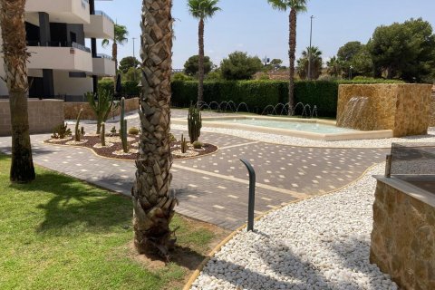 Huoneisto myytävänä Alicante, Espanja, 2 makuuhuonetta, 74 m2 No. 131549 - kuva 13