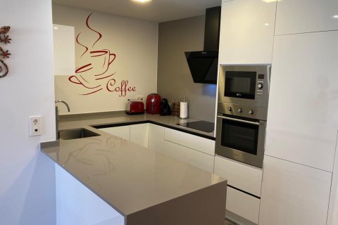 Huoneisto myytävänä Alicante, Espanja, 2 makuuhuonetta, 74 m2 No. 131549 - kuva 27