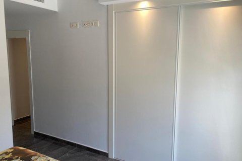 Huoneisto myytävänä Alicante, Espanja, 2 makuuhuonetta, 74 m2 No. 131549 - kuva 4