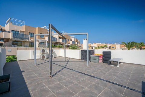 Villa for sale La Zenia, Alicante, Spain 3 bedrooms, 76 sq.m. No. 130626 - photo 17