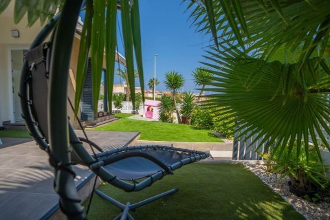 Villa for sale La Zenia, Alicante, Spain 3 bedrooms, 76 sq.m. No. 130626 - photo 28