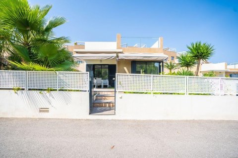 Villa for sale La Zenia, Alicante, Spain 3 bedrooms, 76 sq.m. No. 130626 - photo 20