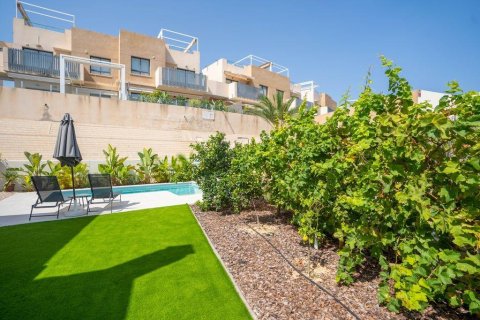 Villa for sale La Zenia, Alicante, Spain 3 bedrooms, 76 sq.m. No. 130626 - photo 15