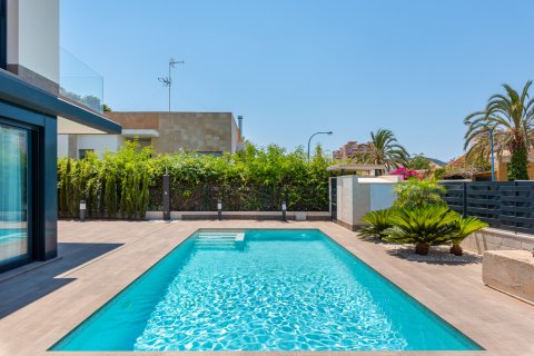 Penthouse for sale Murcia, Spain 3 bedrooms, 137 sq.m. No. 132222 - photo 3