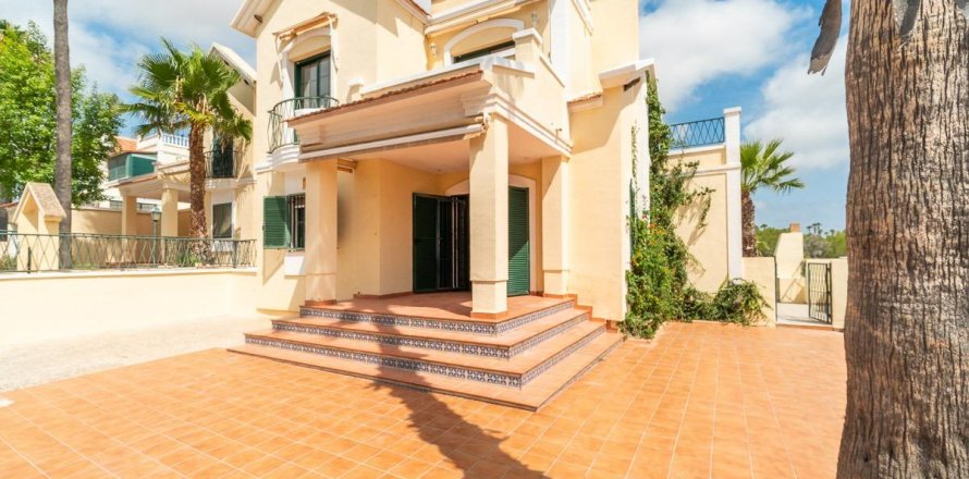 Villa Villamartin, Alicante, Espagne 3 chambres, 125 m2 No. 131850
