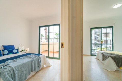 Villa till salu i Villamartin, Alicante, Spanien 3 sovrum, 125 kvm. Nr. 131850 - foto 29