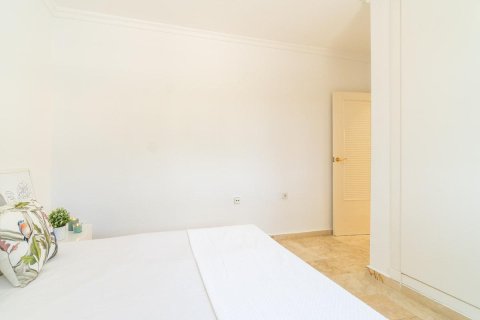 Villa till salu i Villamartin, Alicante, Spanien 3 sovrum, 125 kvm. Nr. 131850 - foto 15