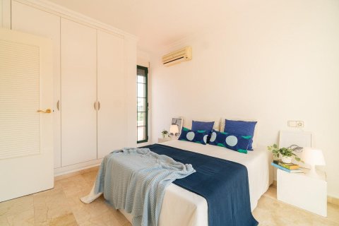 Villa till salu i Villamartin, Alicante, Spanien 3 sovrum, 125 kvm. Nr. 131850 - foto 3