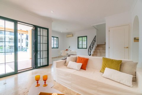 Villa till salu i Villamartin, Alicante, Spanien 3 sovrum, 125 kvm. Nr. 131850 - foto 21