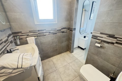 Villa for sale Villamartin, Alicante, Spain 2 bedrooms, 70 sq.m. No. 131853 - photo 15